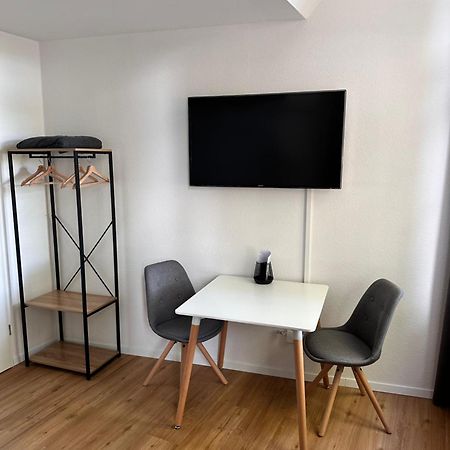 Zentrales Apartment Mit Parkplatz Hockenheim Exterior photo